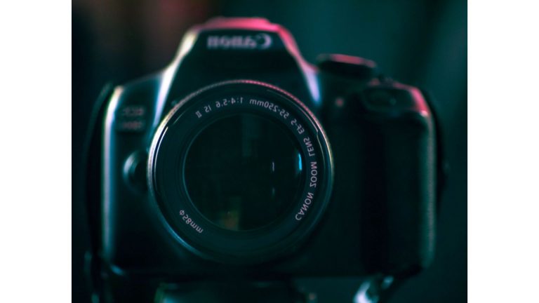 how to restart canon camera lens error